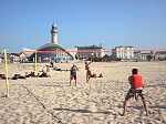 Herrenfinale, direkt vor Teepott und Leuchtturm
Gre: 600 x 450, 103335 Byte
Urheber: active beach e.V.