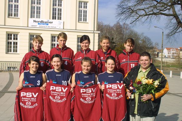 PSV Neustrelitz III (Bezirksklasse Sd Damen 2003/2004)